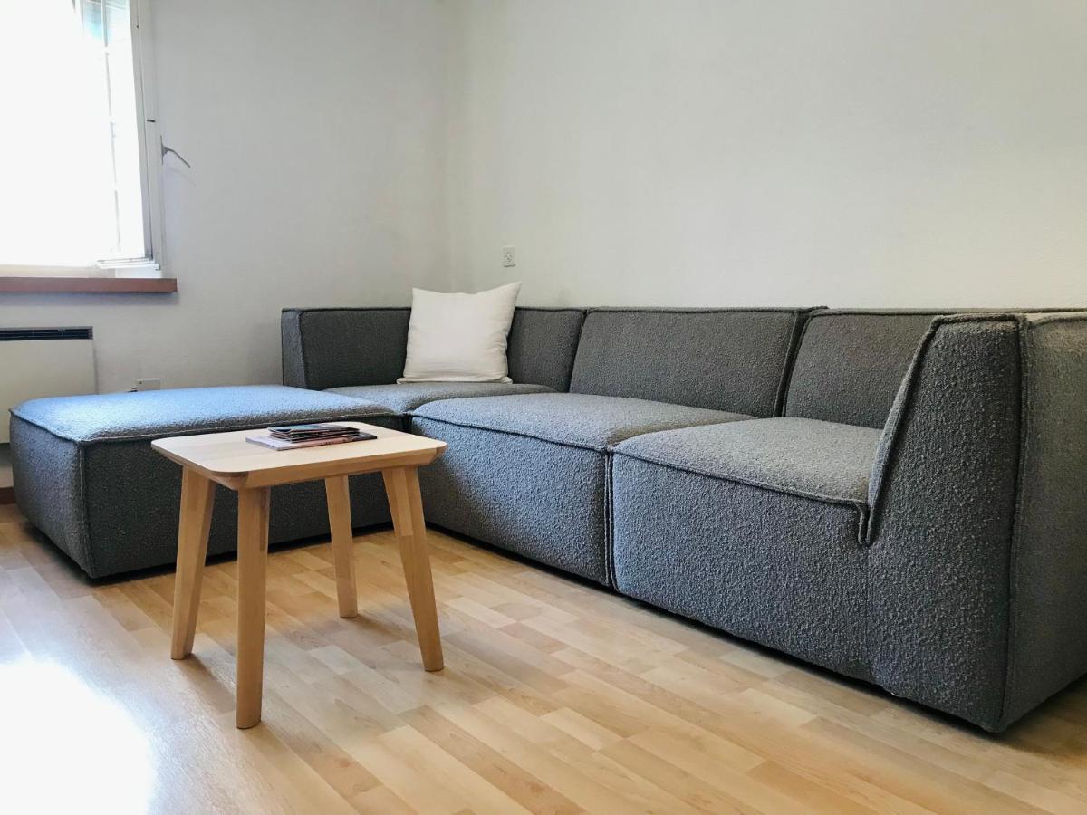 Centrally Located Apartment In Poschiavo Exterior photo